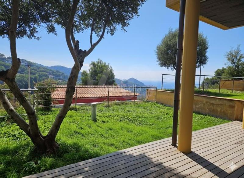 Foto 08e541ab-e36b-472c-9f0d-9a1a0e28f1ab. Doppelhaus mit heizung parking pool in Begur Begur