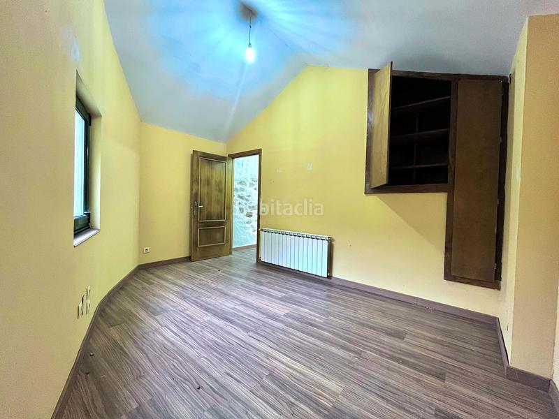 Foto e0bf825d-799b-41e3-b851-a697e49d8b87. Casa con riscaldamento in Parroquias Rurales Culleredo