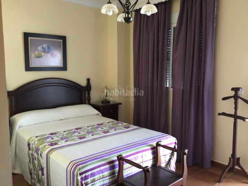 Foto 0391a4b6-31cf-4620-ad2d-9646f8ce4983. Chalet with heating pool in Los Gallos Chiclana de la Frontera