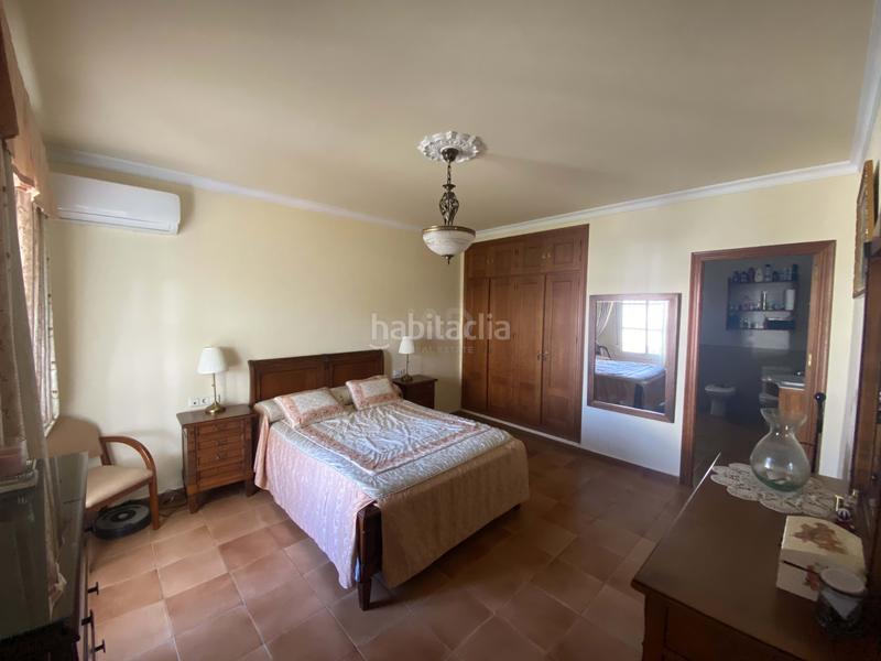 Foto 7c17fd9a-4af6-4ad0-a972-a729b2edc3b3. Chalet en Los Gallos Chiclana de la Frontera