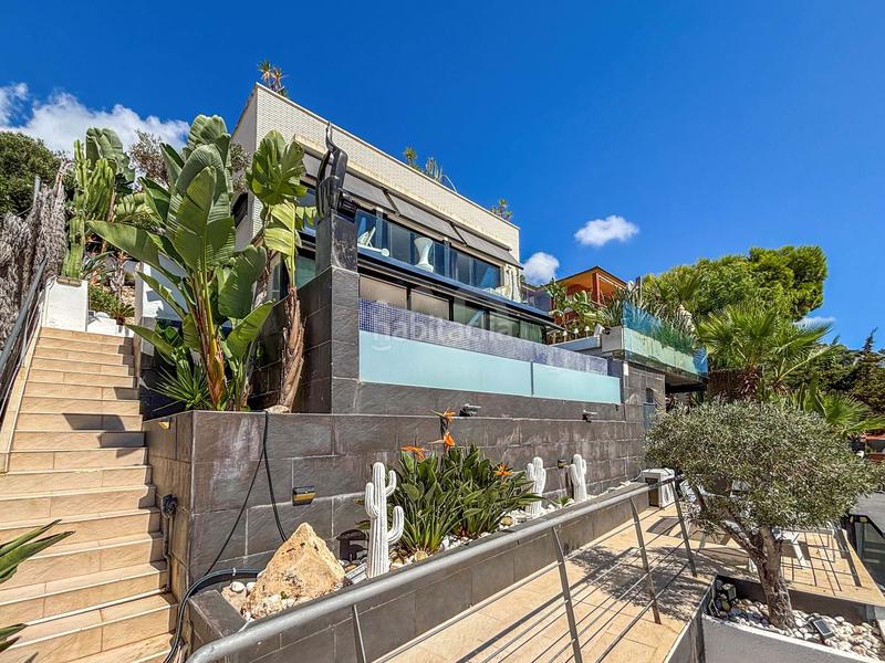 Foto db85e86b-4dbd-4b47-90a1-23fc6b7e0f25. Haus mit parking pool in Levantina - Montgavina - Quintmar Sitges