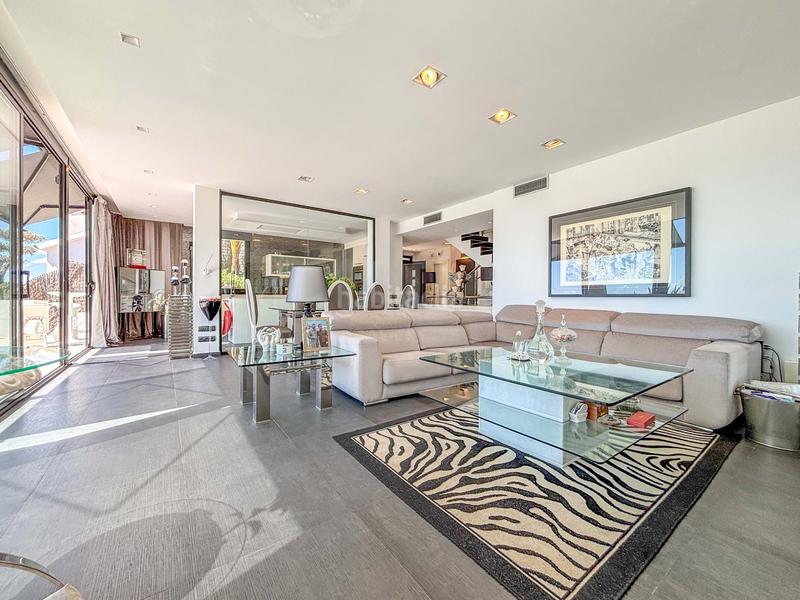 Foto e3020bf1-caee-4f2c-b31d-a1d1a486016f. Haus mit parking pool in Levantina - Montgavina - Quintmar Sitges