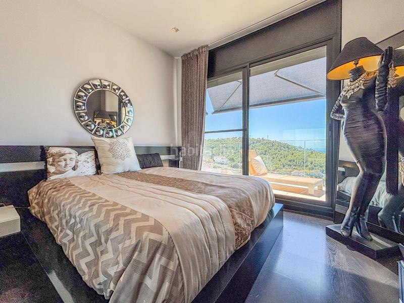 Foto ffbaac76-dcbc-4b6a-bb37-2fc4c7ed85a1. House with parking pool in Levantina - Montgavina - Quintmar Sitges