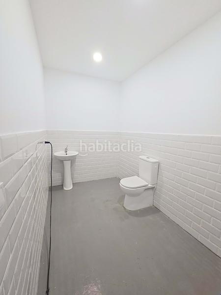 Foto d7200d92-d2a1-4ea6-b595-c64d8315554d. Local comercial en Sant Isidre Valencia