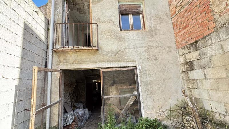 Foto 6de32e63-d188-4b9b-8a42-e55203114540. Edificio en Castell de Castells