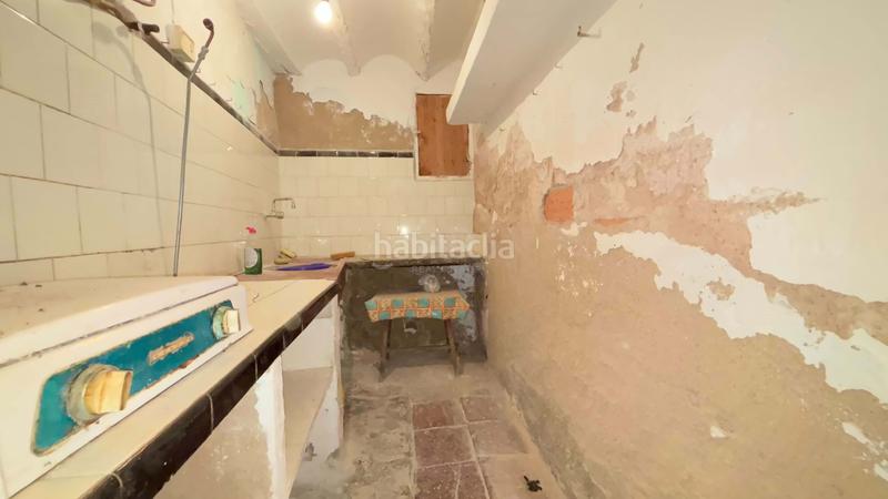 Foto ea372080-d0cf-41c0-8d66-a09013281dda. Edifici a Castell de Castells