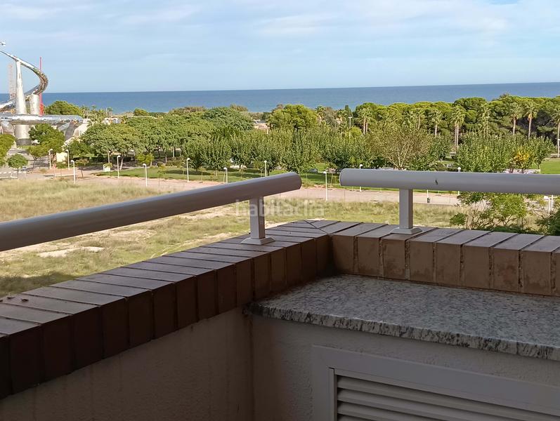 Foto 24d7a576-4c5a-4af5-a387-de2c513bf48d. Piso en avenida central 52 en Jardines del Mar Oropesa del Mar