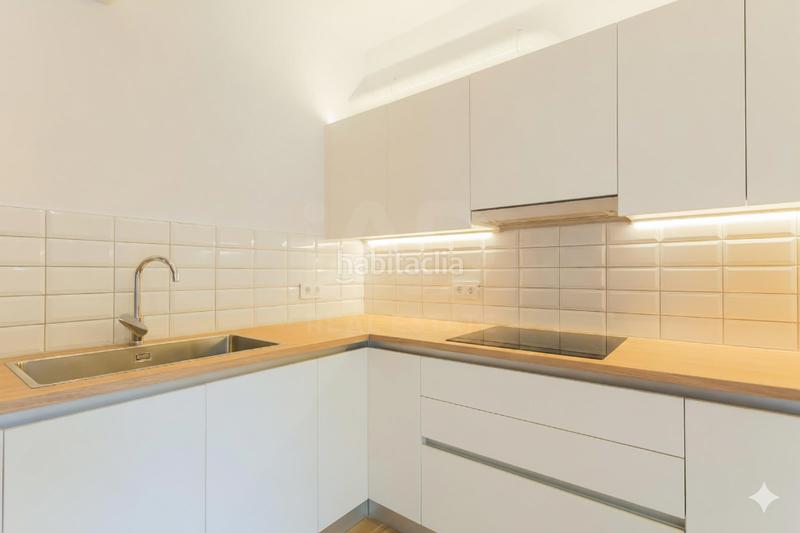 Foto d2411163-8b7f-4662-86a0-85c30ad6d29e. Studiowohnung in Porta Barcelona