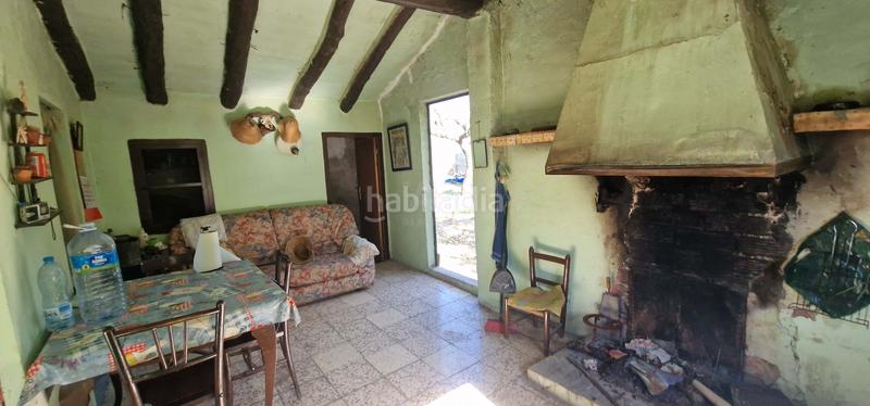 Foto d76061b1-4eea-436b-a50a-3dc568a001ee. Terrain résidentiel dans urbanización hons políg.19 políg.19 dans Rasquera