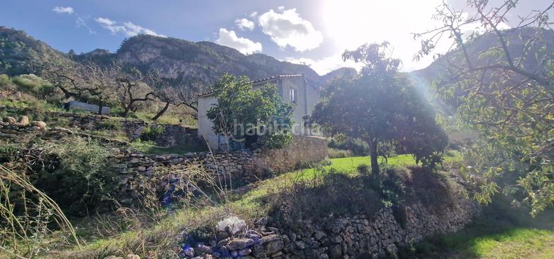 Foto fa73ce08-41e1-49d0-8d23-6d38b955c864. Terrain résidentiel dans urbanización hons políg.19 políg.19 dans Rasquera