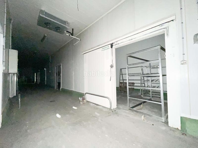 Foto 70cfdf7e-66ef-4542-a2f0-e778644d3f5e. Location local commercial dans calle colmenar s/n s/n dans Casabermeja