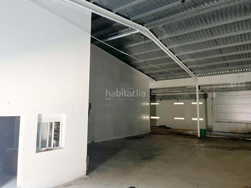 Foto 97df6d30-122d-49b7-9dcb-9adb1f4996e6. Location local commercial dans calle colmenar s/n s/n dans Casabermeja