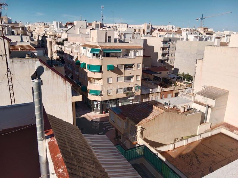 Foto bfc8089f-9a8a-4163-9478-975b8acda6c6. Appartamento con riscaldamento in Las Piscinas Naturales Torrevieja