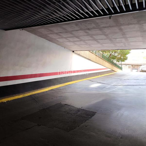 Foto 99538401-1574-4064-ad40-354d3bd87bd3. Aparcament cotxe a Ciudad Jardín - Parque Roma Zaragoza