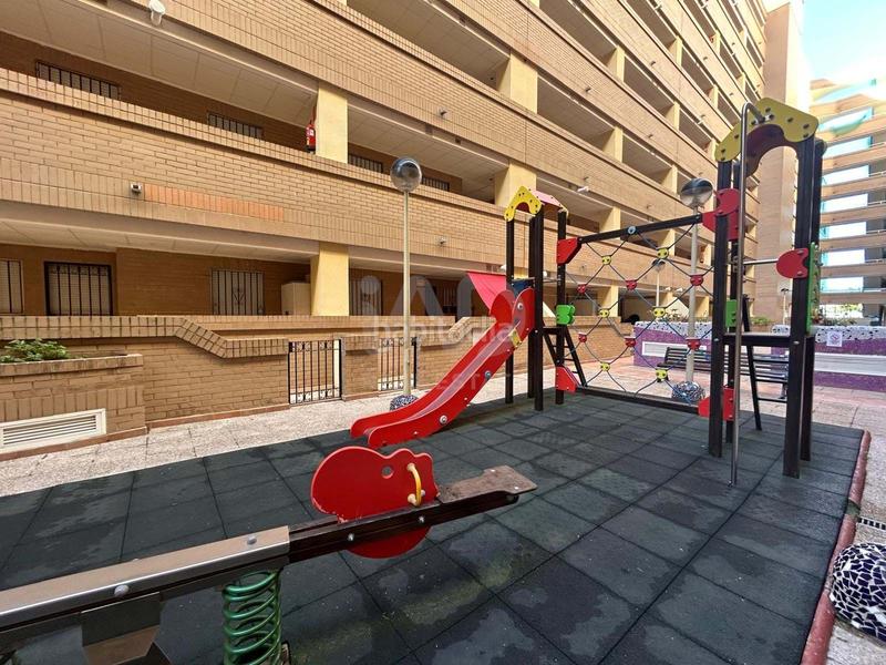 Foto d0593a63-0b3d-4188-a212-e3e44379d27a. Appartamento con riscaldamento piscina in Playa Coral - Torremar Oropesa del Mar