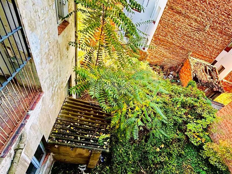 Foto 80685b4c-a533-4f7d-8f3f-1fd4336e03f8. Edificio in calle pérez galdós 32 in Crucero León