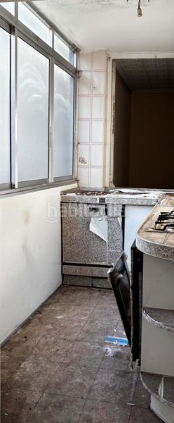 Foto 7fa4b7d0-3ef3-45f3-b6ee-70a6c3410af4. Edificio en calle pérez galdós 32 en Crucero León