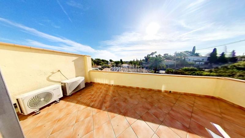 Foto 2d7f3e5f-d18c-44ec-9c0a-e3153750e61e. Towny house with heating parking pool in pla de maset - cap de Salou Salou