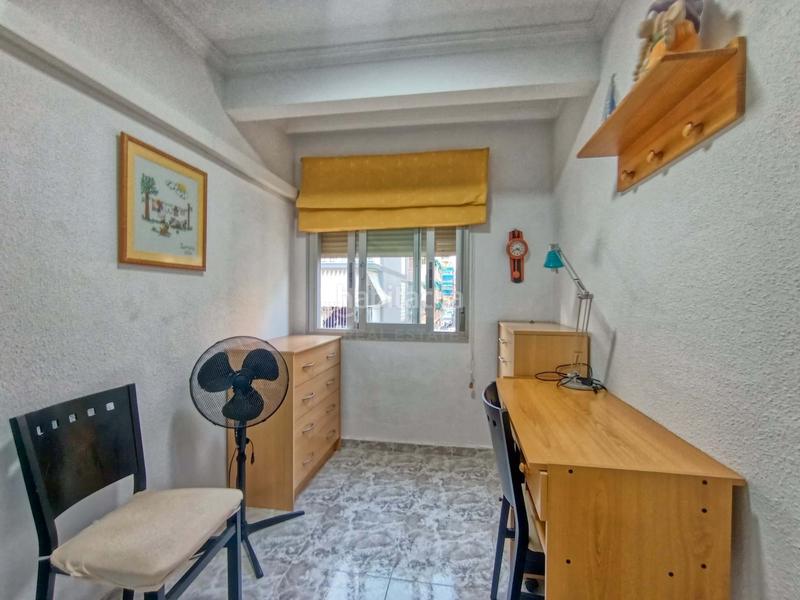 Foto 02b032ee-bd09-47e9-978c-f987b5bee589. Flat in calle marqués de comillas in Centro Urbano Benidorm