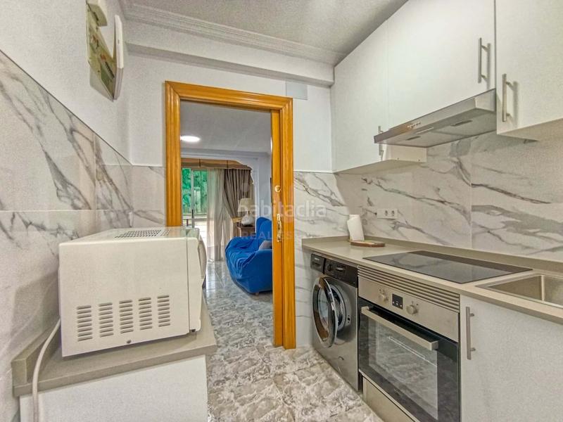 Foto c1a16d49-755f-4936-aa2d-a774bfd6f60b. Piso en calle marqués de comillas en Centro Urbano Benidorm