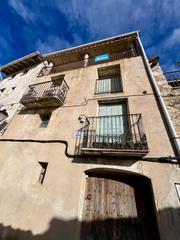 Building in Pobla de Benifassà (la)