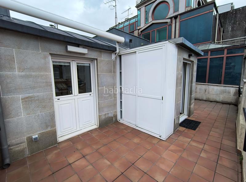 Foto 6196ddd4-93b6-4522-876c-87821c4740ec. Àtic amb calefacció a Centro - Areal Vigo