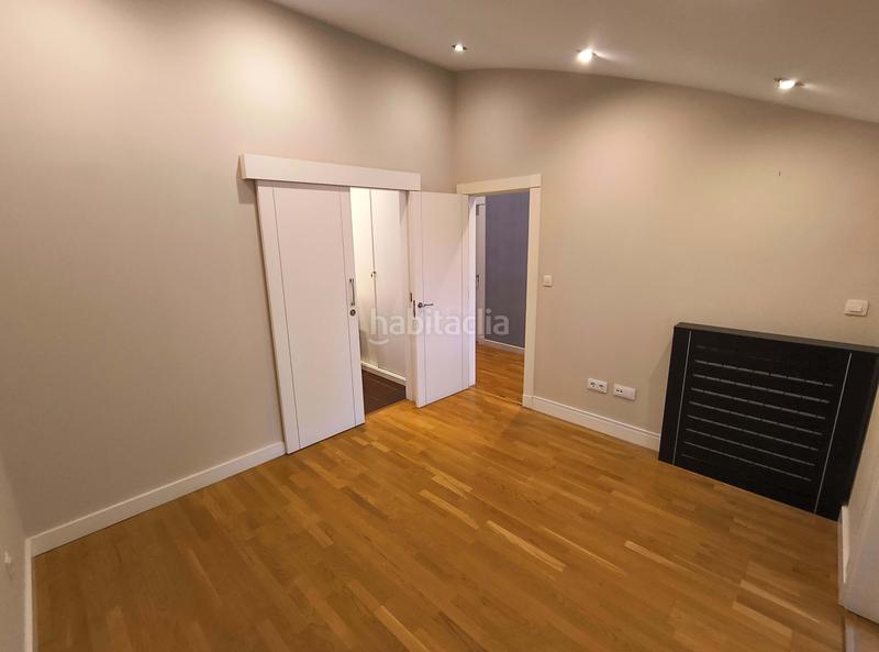 Foto 7d6c0f43-aeb0-4cac-89e4-c80aa15ec815. Dachwohnung mit heizung in Centro - Areal Vigo