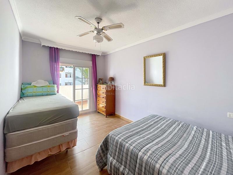 Foto 260d1559-32e0-406c-9e40-0b7781b07f9c. Casa aparellada a las palmeras 72 a Parque de la Paloma Benalmádena