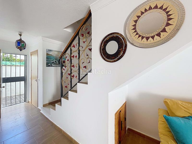 Foto 9e738ba8-fa8d-434e-ba76-4fb85db259e2. Casa aparellada a las palmeras 72 a Parque de la Paloma Benalmádena