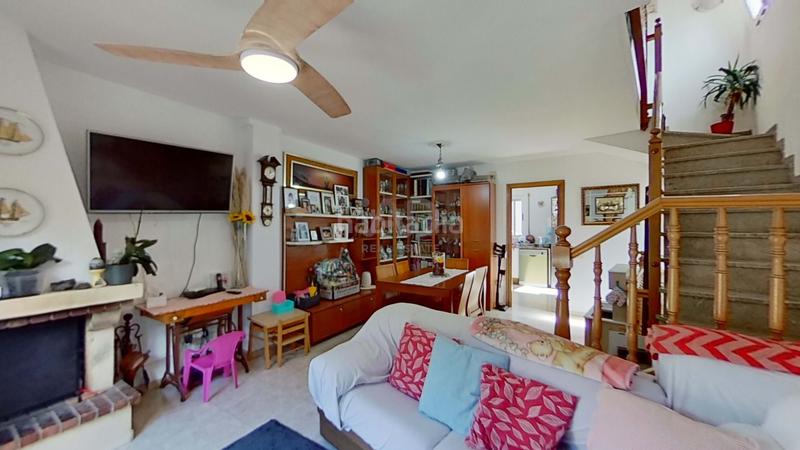 Foto c31b5822-01e2-489a-a7a4-04c39092fc47. Casa con piscina in Els Munts Torredembarra