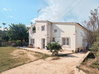 Maison à Urbanitzacions