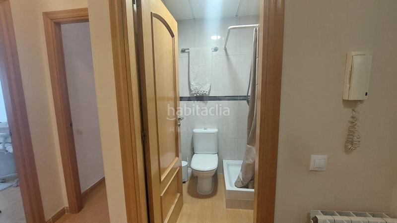 Foto 15895d6a-cb18-45fa-93e0-500a2e7231e0. Casa aparellada amb calefacció aparcament a Segur de Calafell nucli urbà Segur de Calafell