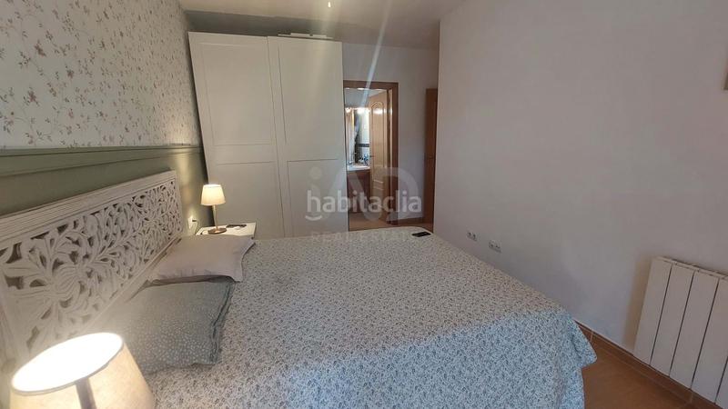 Foto 1e3ccbf5-4208-40a4-af96-661c100b815e. Casa aparellada amb calefacció aparcament a Segur de Calafell nucli urbà Segur de Calafell