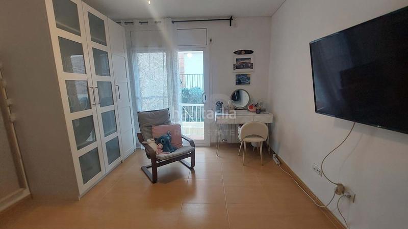 Foto 76a423bb-7fbe-4368-95d6-3b90314f8bce. Casa aparellada amb calefacció aparcament a Segur de Calafell nucli urbà Segur de Calafell