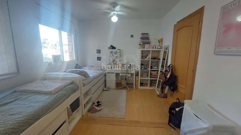 Foto bf263781-99b4-4edc-befb-5bdcacc73814. Casa aparellada amb calefacció aparcament a Segur de Calafell nucli urbà Segur de Calafell