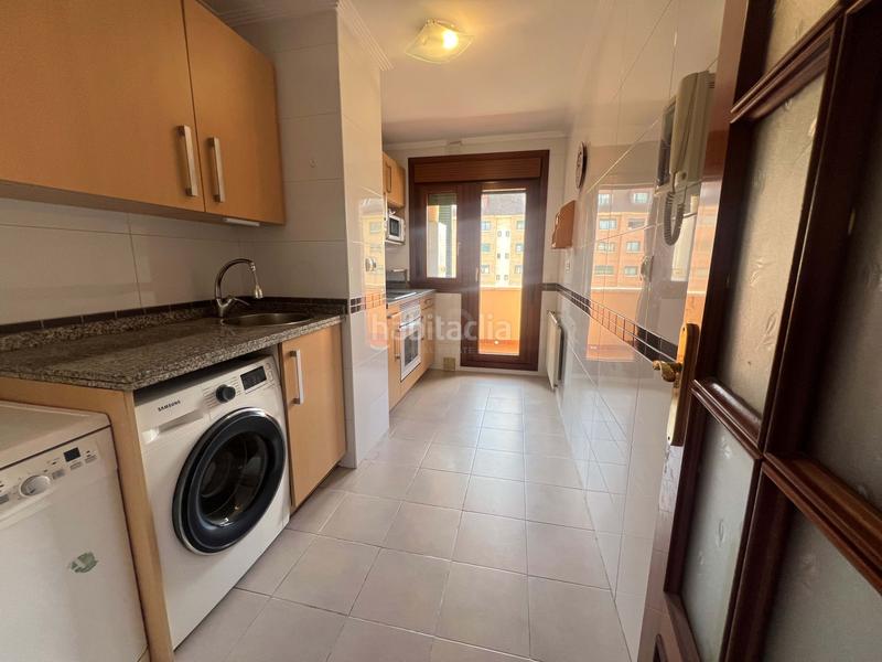 Foto 68ecfce6-61b7-45e9-aebc-2c1ab9090e4b. Appartement avec chauffage parking dans Ciudad Naranco - Prados de La Fuente Oviedo