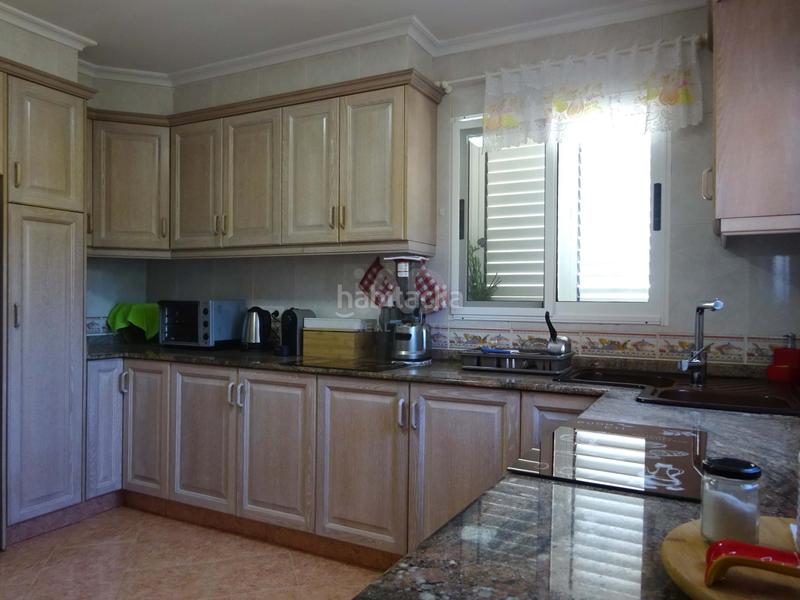 Foto 61e5294d-f7c4-4fb5-855f-476c3feb7e97. Casa amb calefacció aparcament a Centro Urbano Dénia