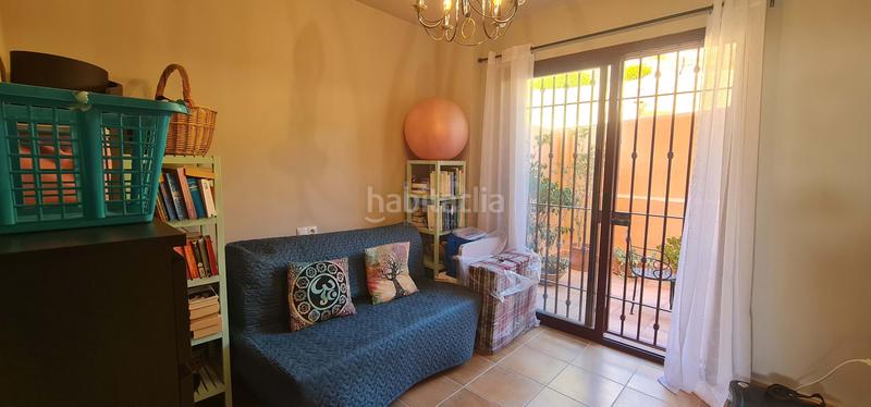 Foto 2c6bc89e-3327-4f54-bc29-c22d6f69efc0. Etagenwohnung mit heizung pool in Calahonda Mijas