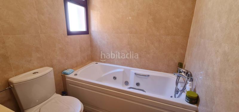 Foto 8e6fd7cf-0763-46cf-8f2e-c371bcb80947. Etagenwohnung mit heizung pool in Calahonda Mijas