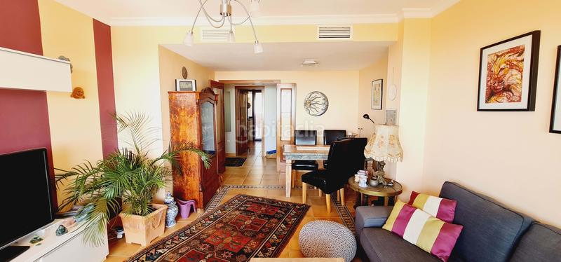 Foto d2dd8c51-80ad-4742-bbc2-0c0bb69e17bd. Etagenwohnung mit heizung pool in Calahonda Mijas