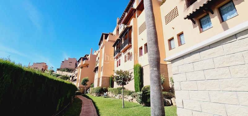 Foto acf7a2a4-fe7b-4360-9b5d-6d9e53c86f7f. Flat with heating pool in Calahonda Mijas