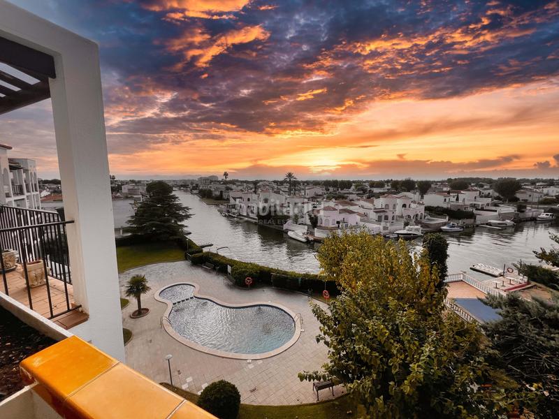 Foto 56b3a8a3-e720-440a-9180-9f0b5101d94b. Penthouse with heating in Sant Maurici Empuriabrava