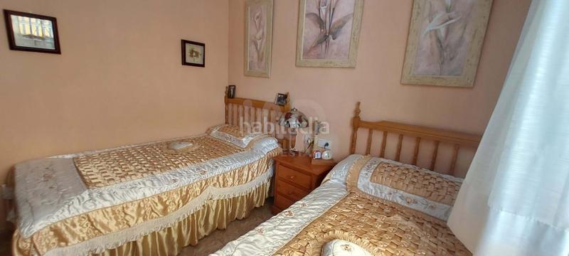 Foto 9651ed16-b085-45eb-8cd3-e3e859db5150. House with heating parking in Zona Carrefour - Urbanizaciones Torrevieja