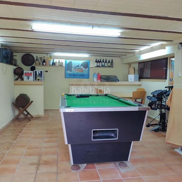 Foto 7d659261-f3ae-43f4-bcd6-2156d9cbde3f. House with parking pool in Font-rubí