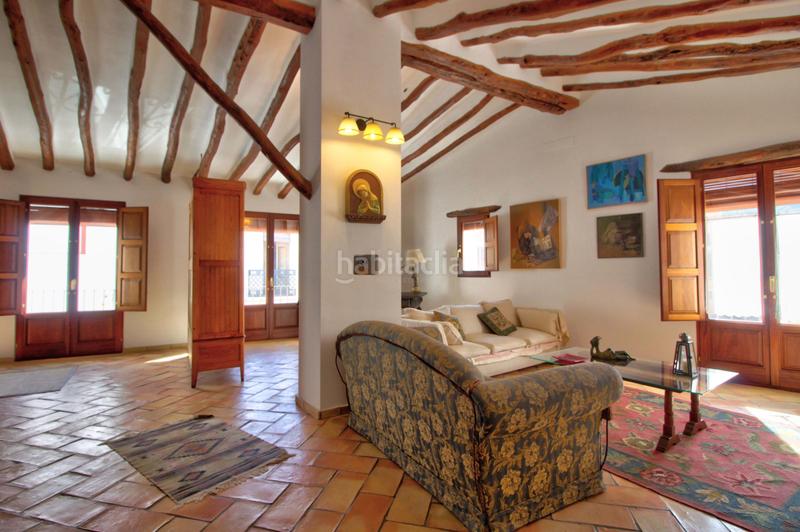 Foto 0b05faf4-0e6f-48e9-a08c-9c72eef31705. Gebäude in Atzúbia (L´)