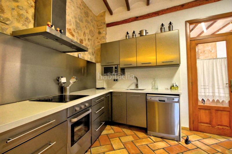 Foto 6997d4d8-f6a7-40db-b138-1b41fd9fb231. Gebäude in Atzúbia (L´)