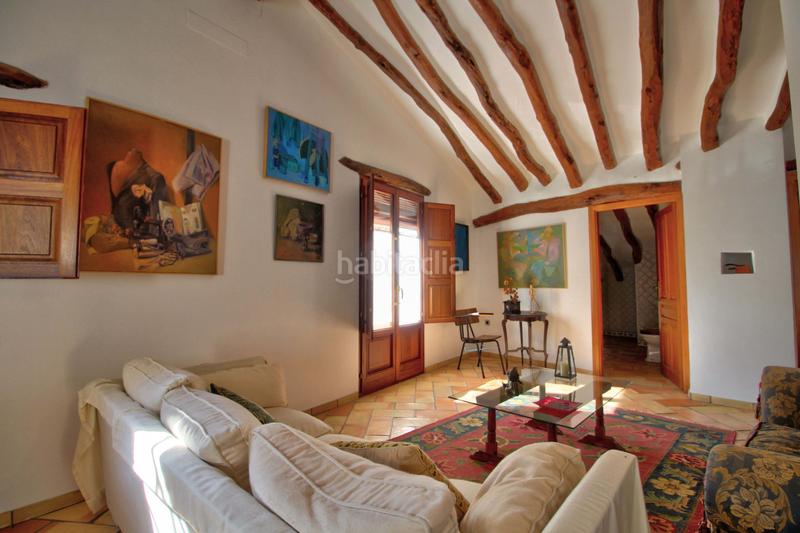 Foto 7a311b24-50ad-41c7-b3d7-c28a4387a6a9. Gebäude in Atzúbia (L´)