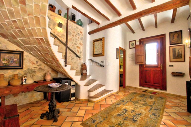 Foto bceaf444-34c0-4973-9d5c-8e304ad977f2. Gebäude in Atzúbia (L´)