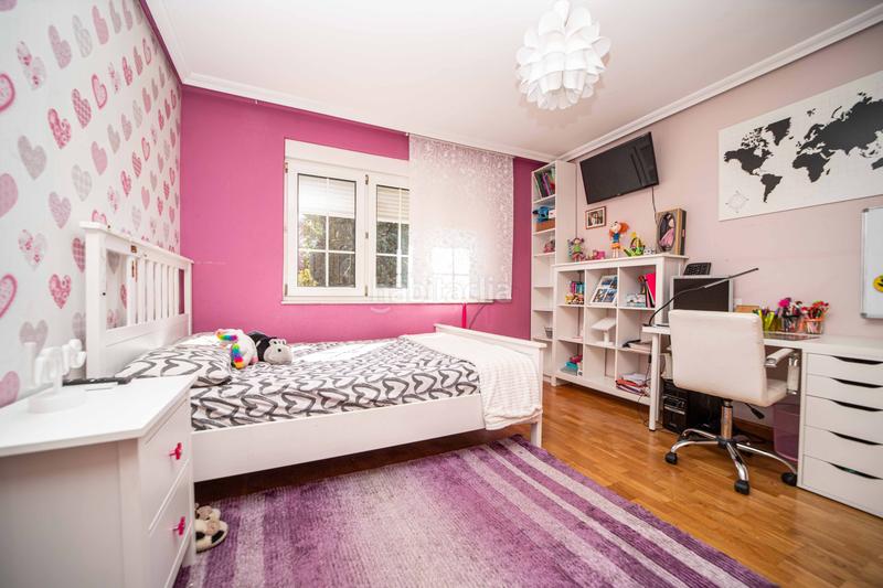 Foto 302c18a3-fcf0-4d98-82e1-6430441c560e. Casa amb calefacció aparcament piscina a San Andrés del Rabanedo pueblo San Andrés del Rabanedo