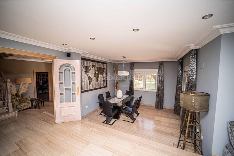 Foto 8ab6fd53-ddfa-48ef-98c1-8aff88f5dae8. Haus mit heizung parking pool in San Andrés del Rabanedo pueblo San Andrés del Rabanedo